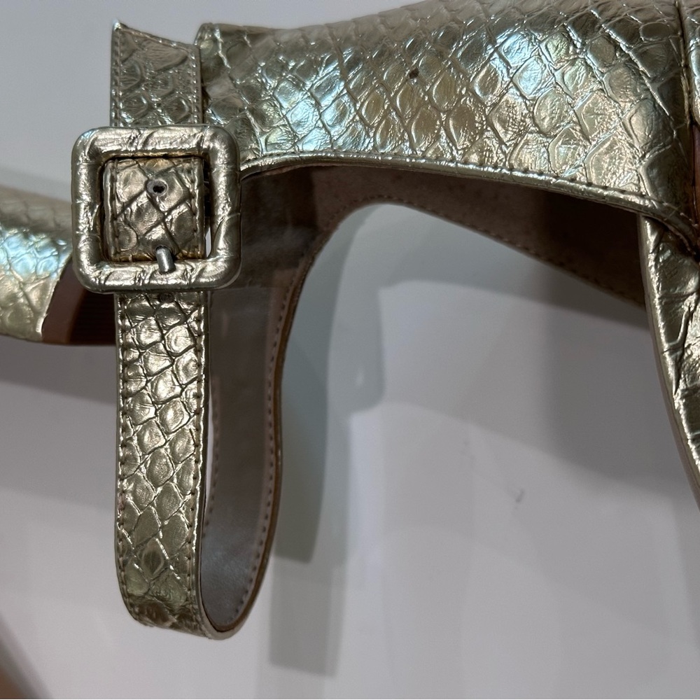 Mix No. 6 Gold Block Heel Sandals - Picture 8 of 12